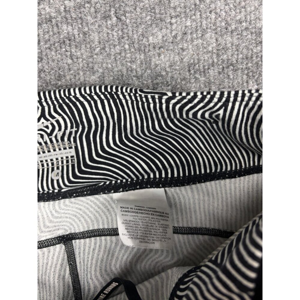 Nike Leggings Womens Medium Black White Mid Rise Dry FIT‎ Fitted Yoga Running - Picture 6 of 7